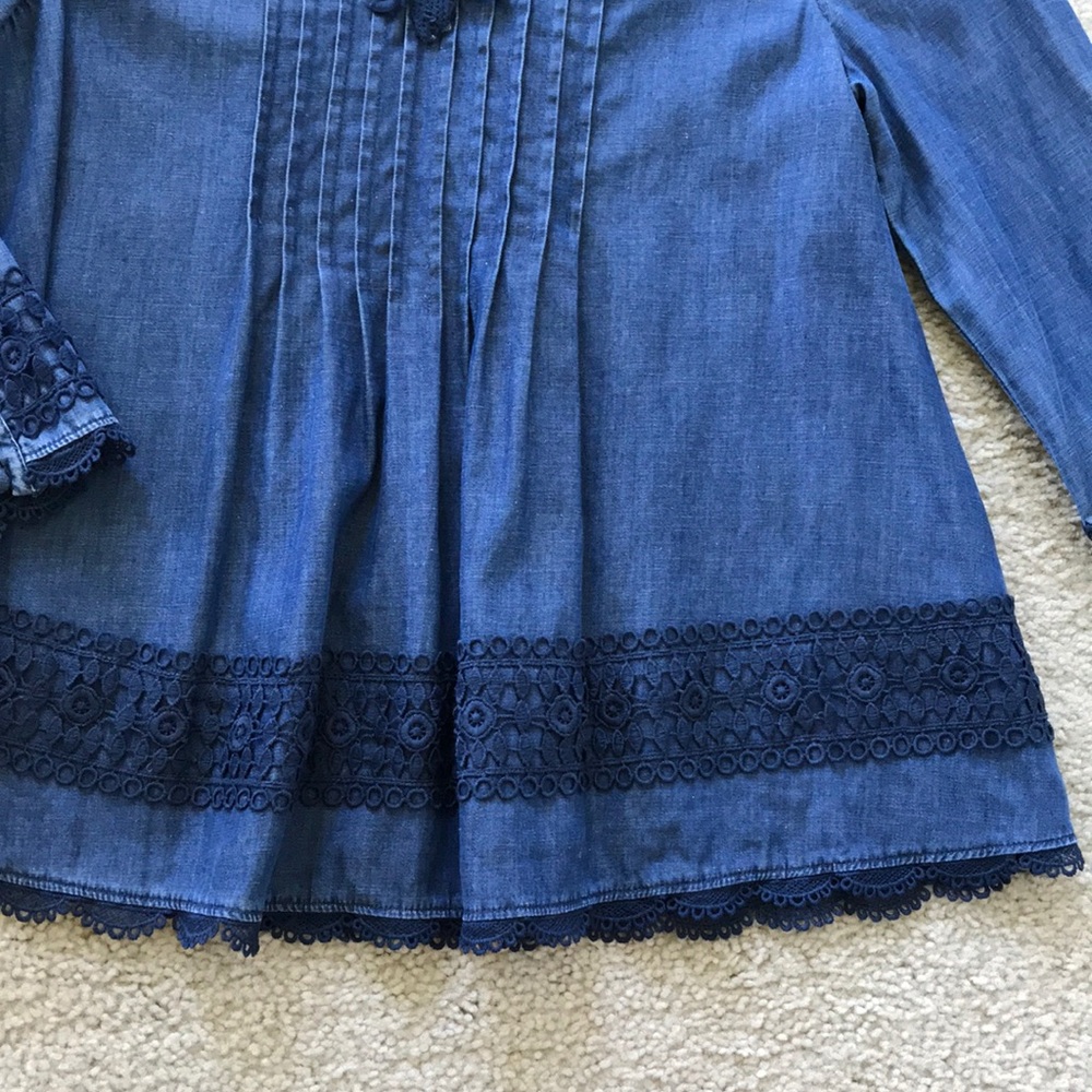 Anthropologie Laced Chambray Top - Picture 6 of 7